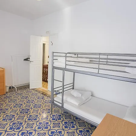 Guest house Bbtk Bed And Bike Malaga